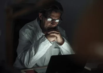 Digital messaging surge between doctors and patients requires EHR management