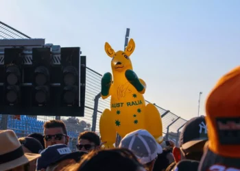 “Thrilling Auto Racing: Speed, Skill, and Adrenaline”