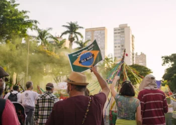 “Reframing Politics: The Power of Positive Change”