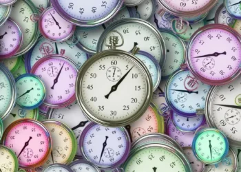 Scientists Demonstrate Negative Time in Quantum Experiments at Toronto Lab