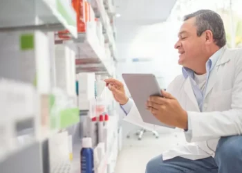 Digital pharmacy ordering enabled in Victoria and more briefs