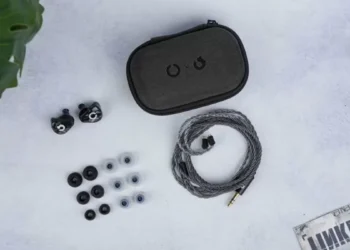 Headphone Zone X Oriveti Blackbird In-Ear Monitor Launched in India: Price, Specifications