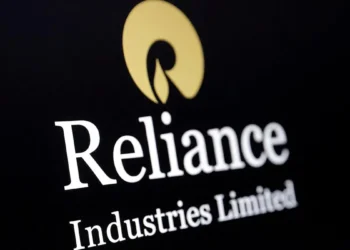 Reliance earnings beat may lift India’s large-cap stocks 