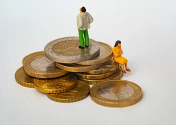 “Unlocking the Potential: The Positive Side of Finanzas”