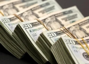 Trump’s tariff pause lifts dollar against safe-haven currencies