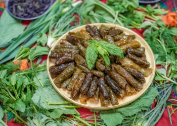 Discovering rich culinary heritage of Hevsel Gardens in Türkiye