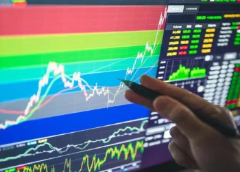 Movers & Shakers: Stocks that will see action this week