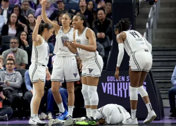 History made: Valkyries win first game in franchise history, beating Washington Mystics in dramatic fashion