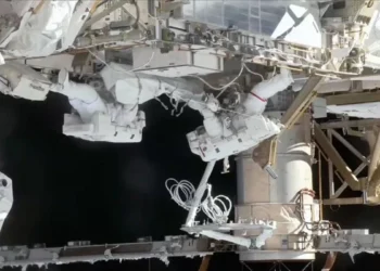 NASA’s McClain, Ayers Wrap Up All-Female Spacewalk to Power Up ISS