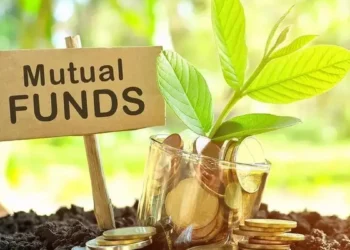 Emkay launches SMID Cap Growth Engine Fund, eyes ₹500–1,000 crore AUM by FY26