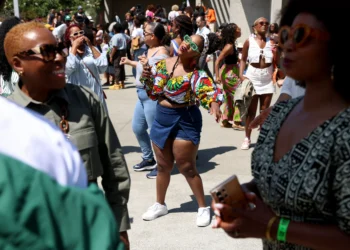 Photos: Oakland Museum of California draws hundreds to Hella Juneteenth Festival