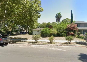 House on Georgetta Drive sells for $1,925,000