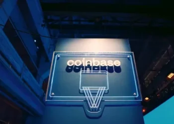 Coinbase Announces American Express-Backed Crypto Credit Card That Offers Bitcoin Rewards