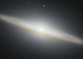 James Webb Space Telescope Captures Stunning Near-Infrared View of Sombrero Galaxy