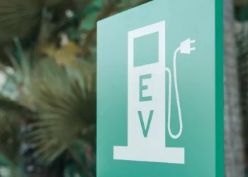 Flagship India EV Policy Is a ‘Non-Starter’ for Global Firms