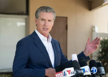 Letters: Copying Texas GOP’s power grab will cost Democrats voters’ trust