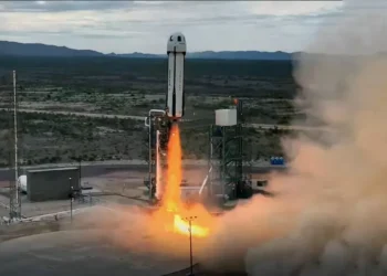 Blue Origin Sends 750th Human to Space in Landmark Suborbital Flight from Texas