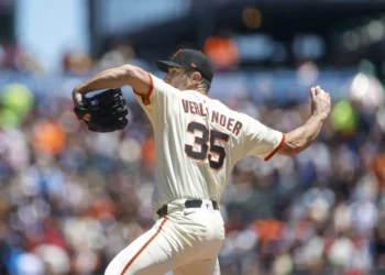 Verlander ends first half without win as SF Giants blown out by Phillies