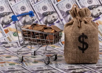 India’s forex reserves drop by $4.4 billion to $690.7 billion: RBI