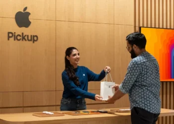 Apple Plans to Open New Retail Stores in India and the UAE, Says Tim Cook  