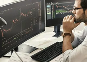 Will Patel Retail, Vikram Solar give jackpot listing gains today?