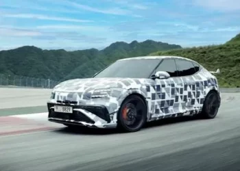 GENESIS GV60 MAGMA UNDERGOES FINAL TESTING TO REFINE HIGH−PERFORMANCE LUXURY