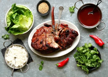 Korean Bo ssam wraps make for succulent party food