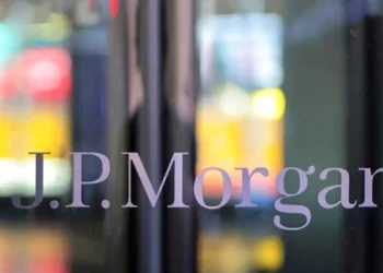 JP Morgan sees gold shining at $5,000 by 2026