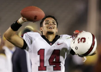 Stanford Cardinal brings back Pritchard as head football coach