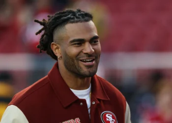 Fred Warner eyeing return from serious ankle fracture during 49ers’ playoff run