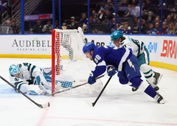 Turnovers prove costly as Sharks’ road trip ends with loss to Lightning