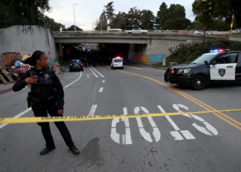 Oakland man charged with attempted murder of SFPD officer in incident where OPD officer shot into the ground