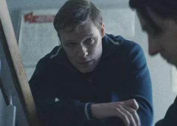 Sci-fi drama fans ‘can’t stop watching’ drops first-look at ‘thrilling’ spin-off