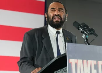 Al Green slams crypto spending in Texas primary: ‘We cannot allow the crypto industry to own Congress’ 