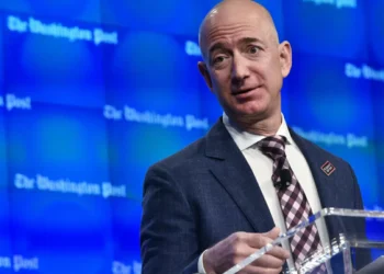 Democrats knock Bezos, decry Washington Post layoffs