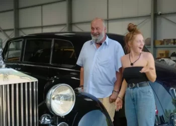 Channel 4 viewers crown Handcuffed winners after just one episode ‘what a pair’